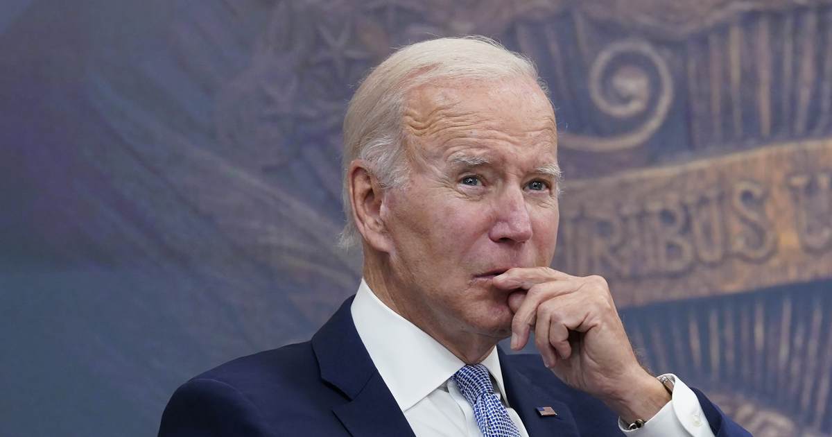 Joe Biden May Need a Hard Reset After His Latest Senile Moment - Vimarsana News