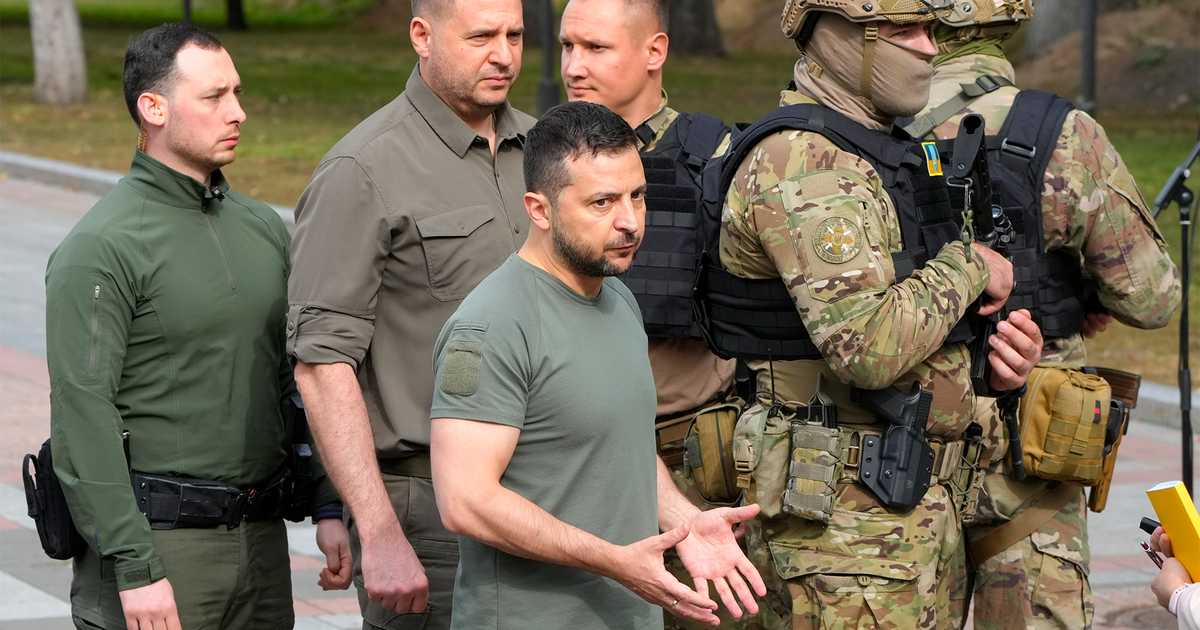 "It will be like an avalanche": Ukraine seizes key strategic city; Russia "pulling back"? – HotAir - Vimarsana News