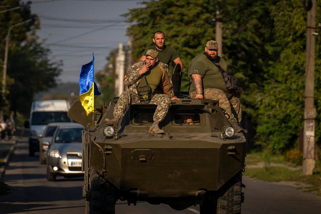 Ukraine Strikes Multiple Targets INSIDE Russia, More Deputies Call for Putin's Ouster