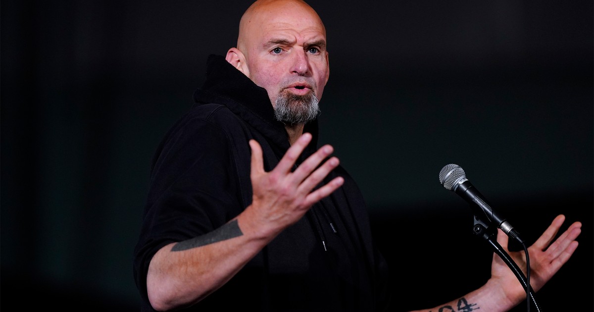 Fetterman's Office Releases Photos of Senator 'at Work,' but Are They Staged? – PJ Media - Vimarsana News