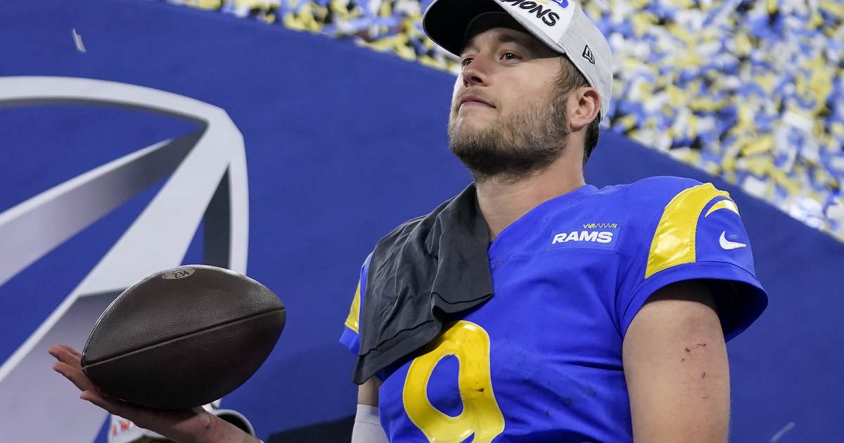 Rams Quarterback Matthew Stafford's Elbow Injury 'Abnormal' Per Coach Sean McVay - Vimarsana News