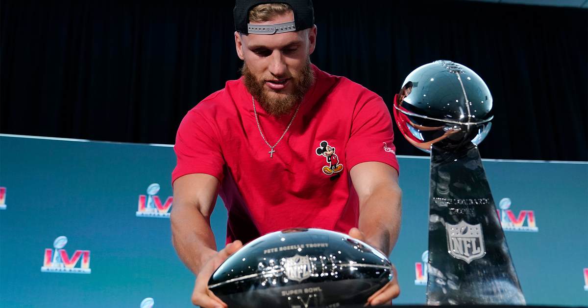 The Amazing Series of Events That Led to One Man Capturing the Second-Largest Prize at the Super Bowl - Vimarsana News