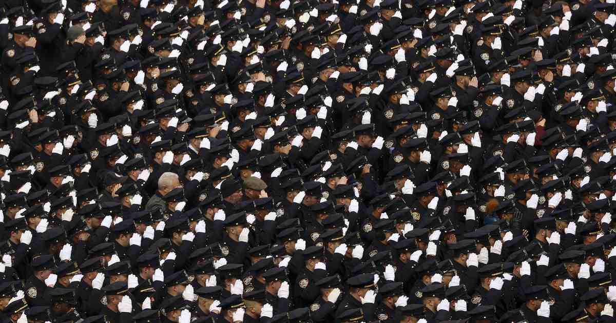 Armchair Quarterbacks Should Back Off When It Comes to Police Action - Vimarsana News
