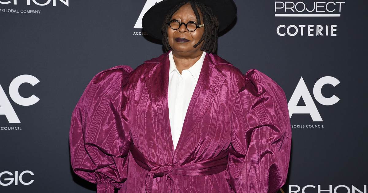 Humiliation: Movie Review Condemns Whoopi Goldberg's Non-Existent 'Fat Suit' - Vimarsana News