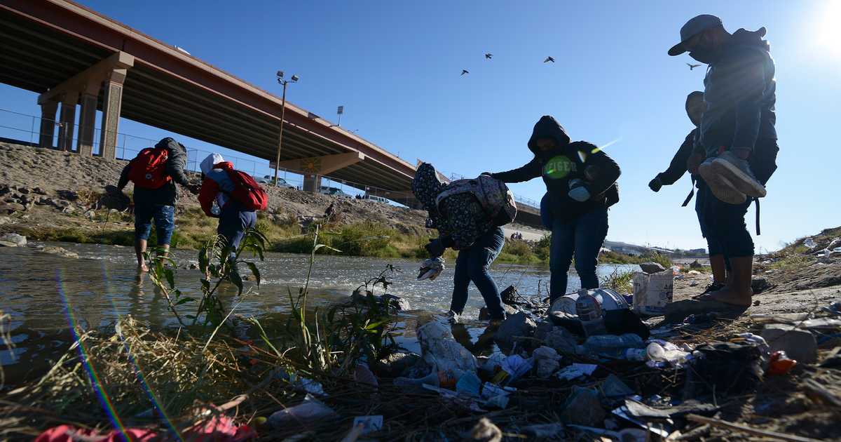Detention of Illegal Alien Families Being Considered When Title 42 – PJ Media - Vimarsana News