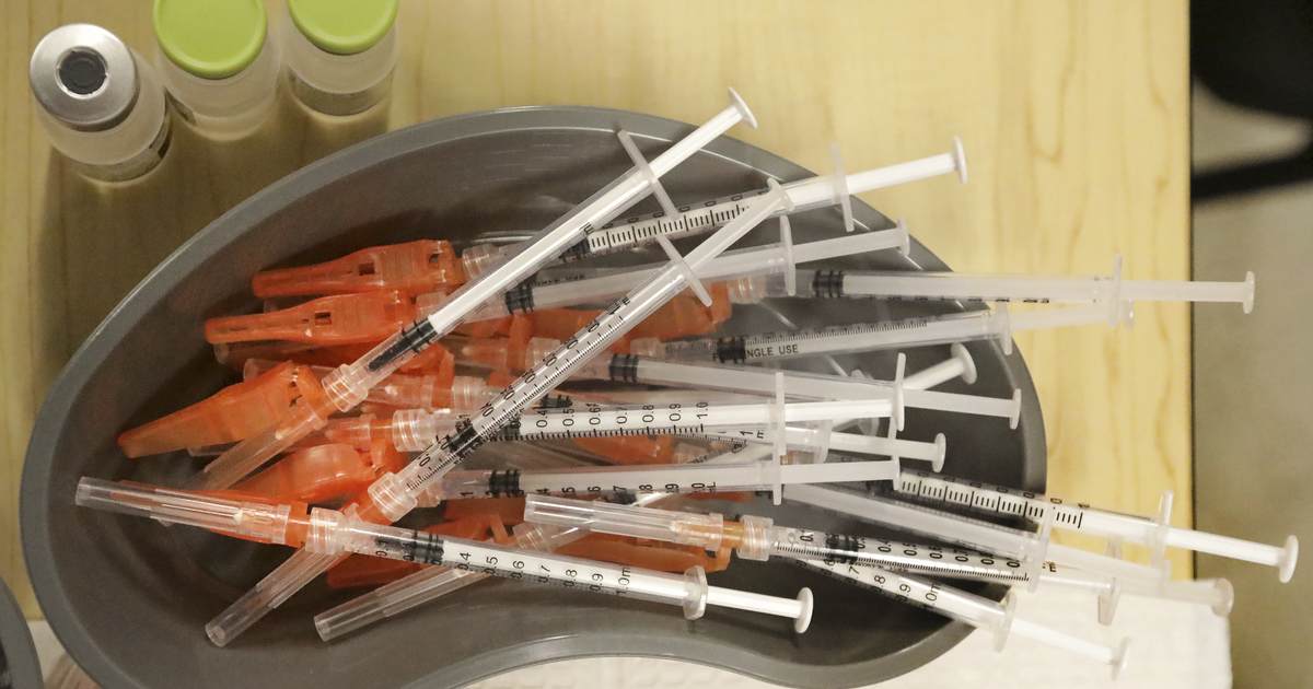 Dem Mega-Donor Feels Betrayed, Goes Nuclear About COVID Vax Safety on Live TV - Vimarsana News