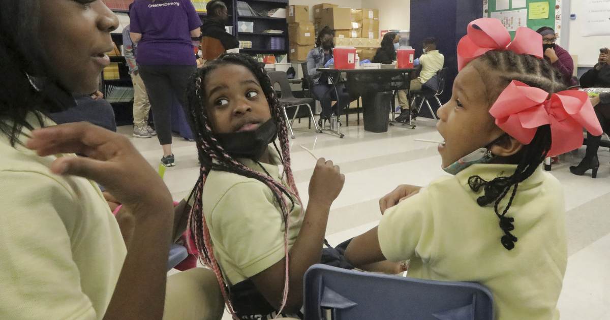 Should kids be learning gun safety in school? - Vimarsana News