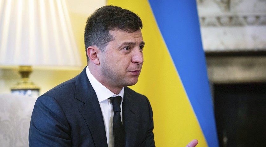 Analysis: Will Ukraine's Zelensky Ease Tensions by Putting NATO on the Back Burner?