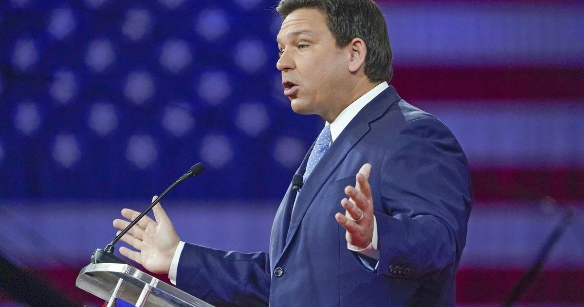 Elon Musk Responds to Donald Trump, Says DeSantis Will Easily Win in 2024 Against Biden - Vimarsana News