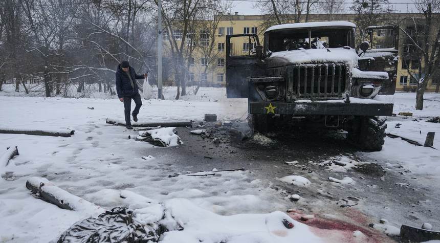 Is the U.S. helping Ukraine target Russian troops?