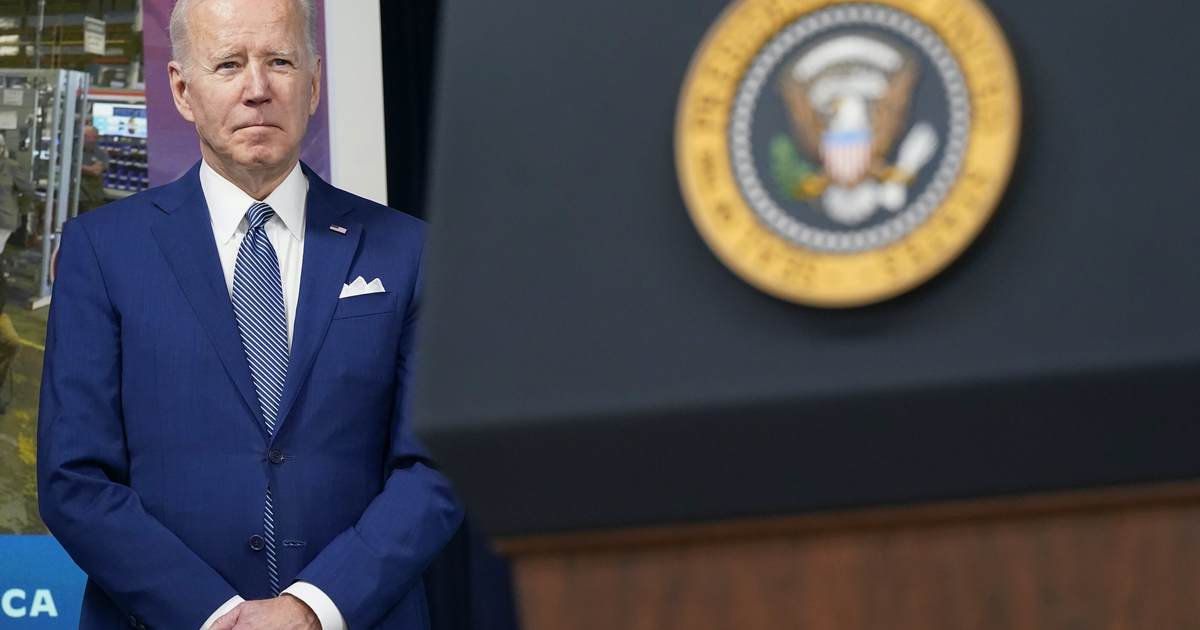Joe Biden Needs to Be Saved From the Democrats - Vimarsana News