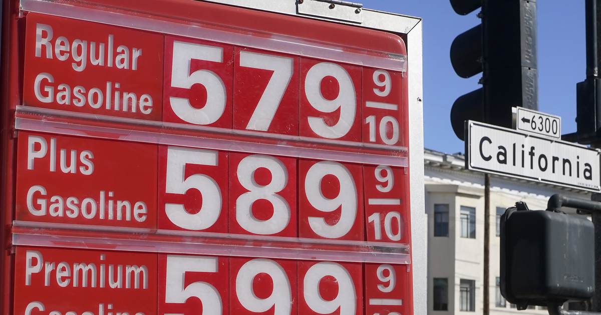 High gas prices now impacting first responders - Vimarsana News
