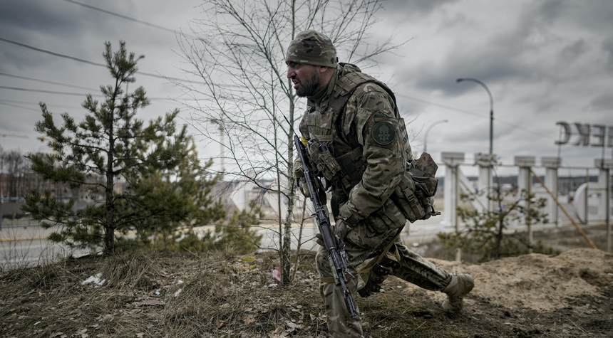 Mariupol Surrenders to the Russian Army After Epic 82-Day Siege