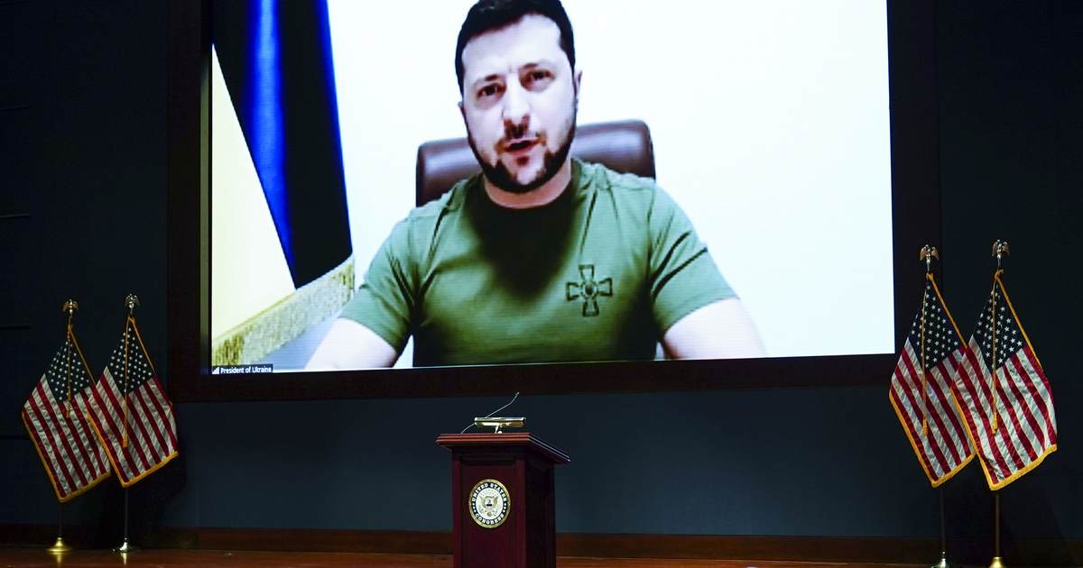 Lefty Journalist Accuses Ukraine's Zelensky of Nazi Sympathies in Bizarre Self-Owning Attack - Vimarsana News