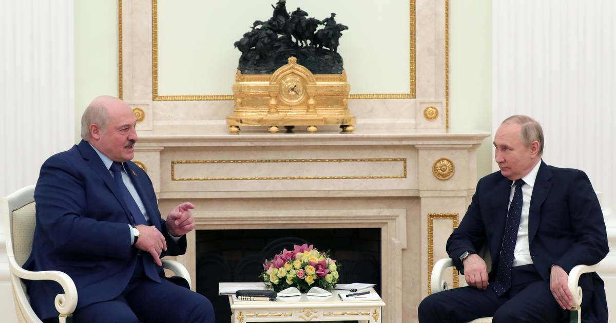 Putin: Everything's hunky dory in Russia, thanks for asking - Vimarsana News