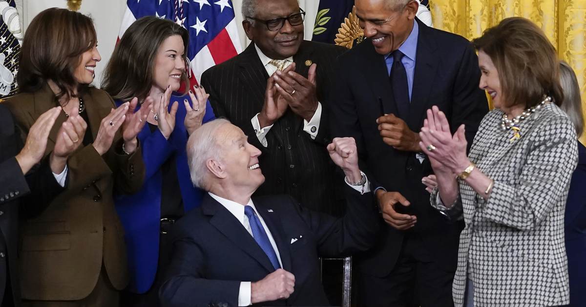 Tuesday's Elections Provide Consternation for Democrats, More Evidence of a Coming Red Wave - Vimarsana News