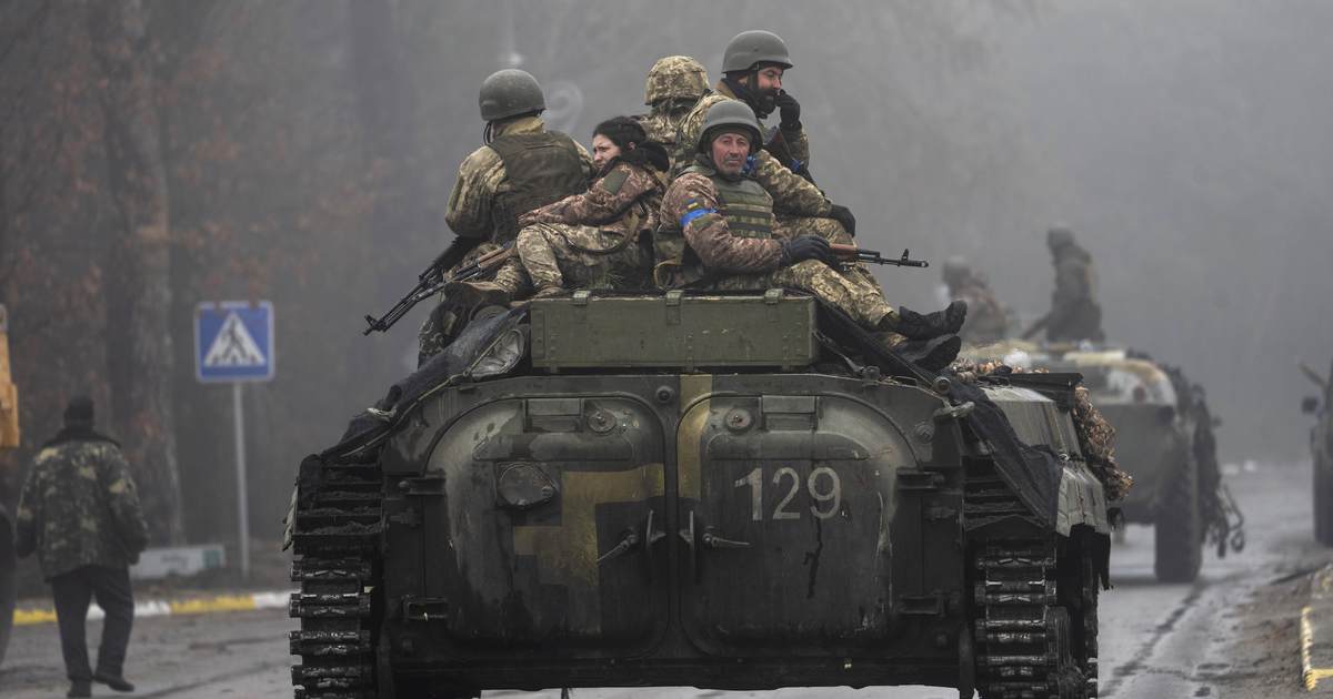 Putin's War, Week 28. The Sitzkrieg Goes Blitzkrieg as Ukraine's Army Moves 50 Kilometers in Two Days - Vimarsana News
