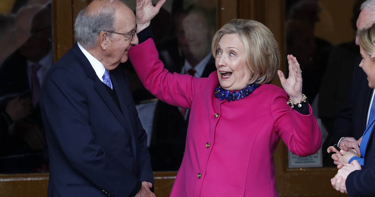 Hillary Clinton Knows Who's to Blame for the Heat Wave—and It's YOU - Vimarsana News