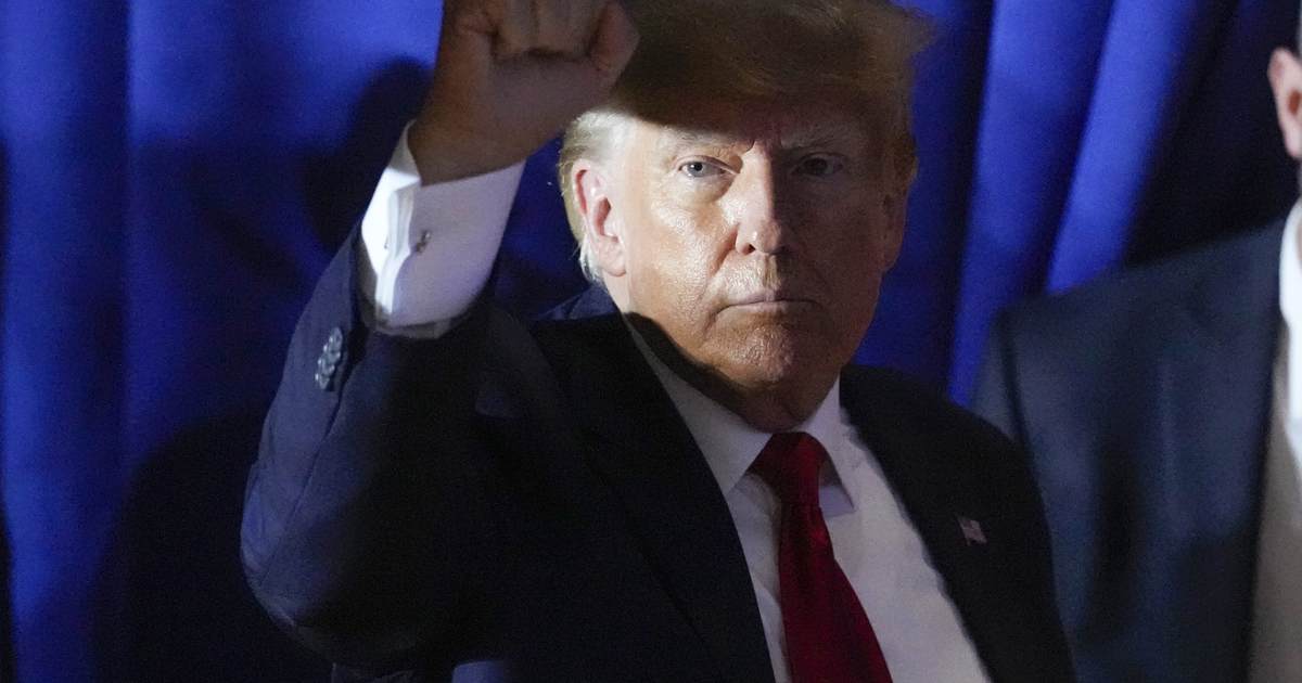 NEW: Trump Parts Ways With Lawyers Over Classified Documents Case - Vimarsana News