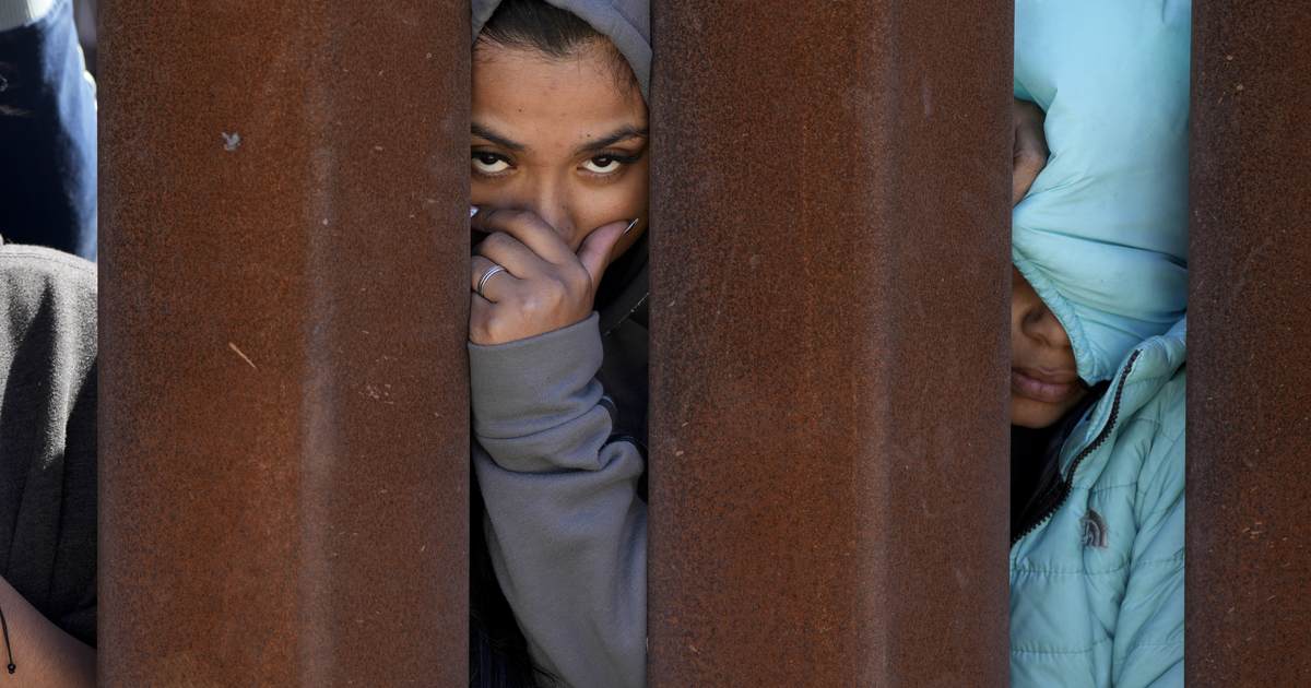 NY still trying to rush more illegal migrants into the pipeline - Vimarsana News