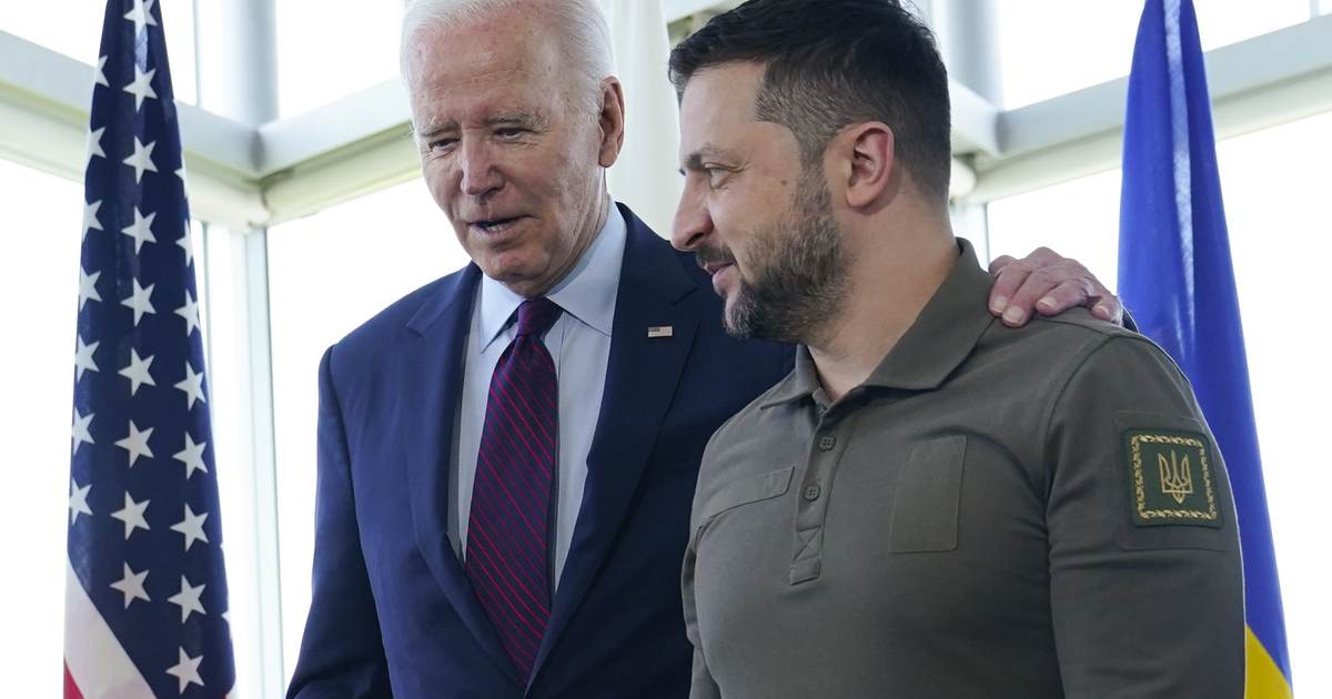 The Morning Briefing: Biden Is Ignoring Maui, but I have a Plan to Get Joe There ASAP! - Vimarsana News