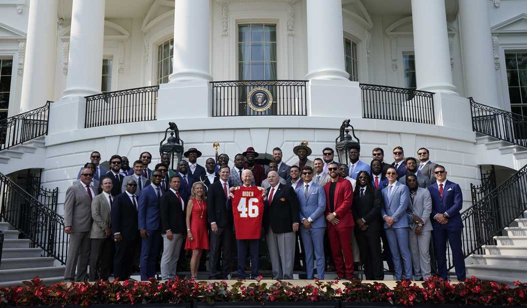 Le coup de pied gagnant du Super Bowl apporte un message pro-vie à la Maison Blanche – News 24