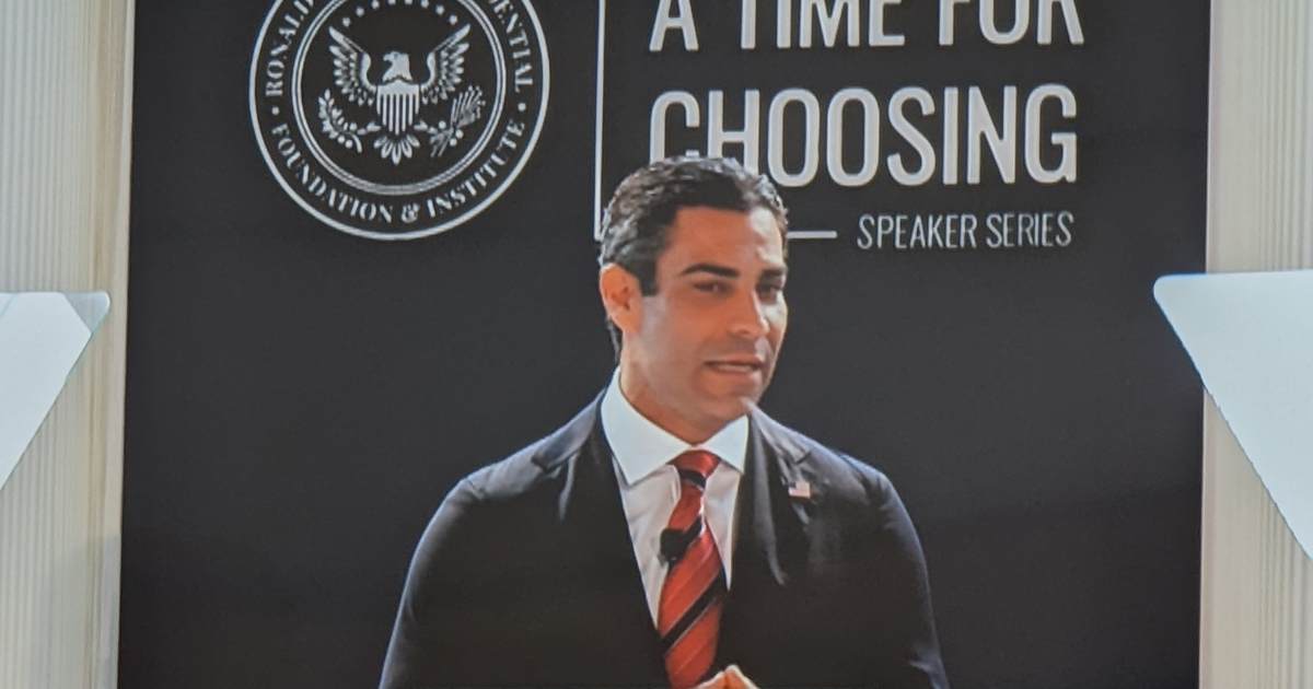 Miami mayor Suarez's candidacy not silliest ... but it's close - Vimarsana News