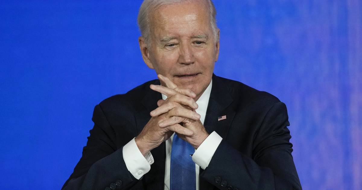 Joe Biden Said He Sold WHAT?!? Secrets, a LOT of Secrets - Vimarsana News