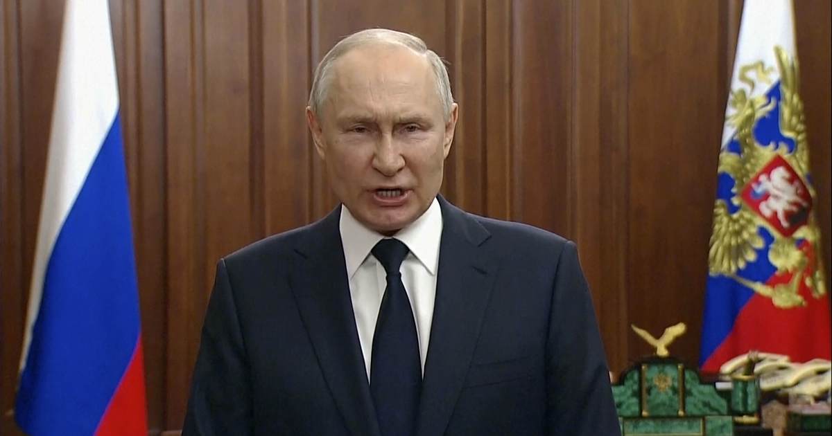 Those Ukraine Flag Liberals Suddenly Agree with Russia - Vimarsana News