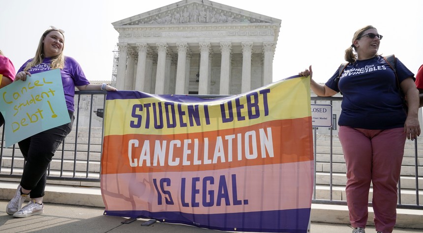 poll-people-approve-of-supreme-court-s-call-on-student-loan