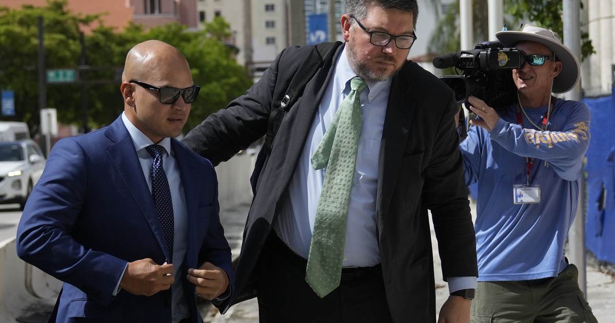 NEW: Trump Co-Defendant Walt Nauta Retains Counsel, Pleads Not Guilty in Classified Docs Case - Vimarsana News