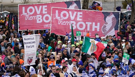 Iowa's New Heartbeat Bill Temporarily Blocked by Judge