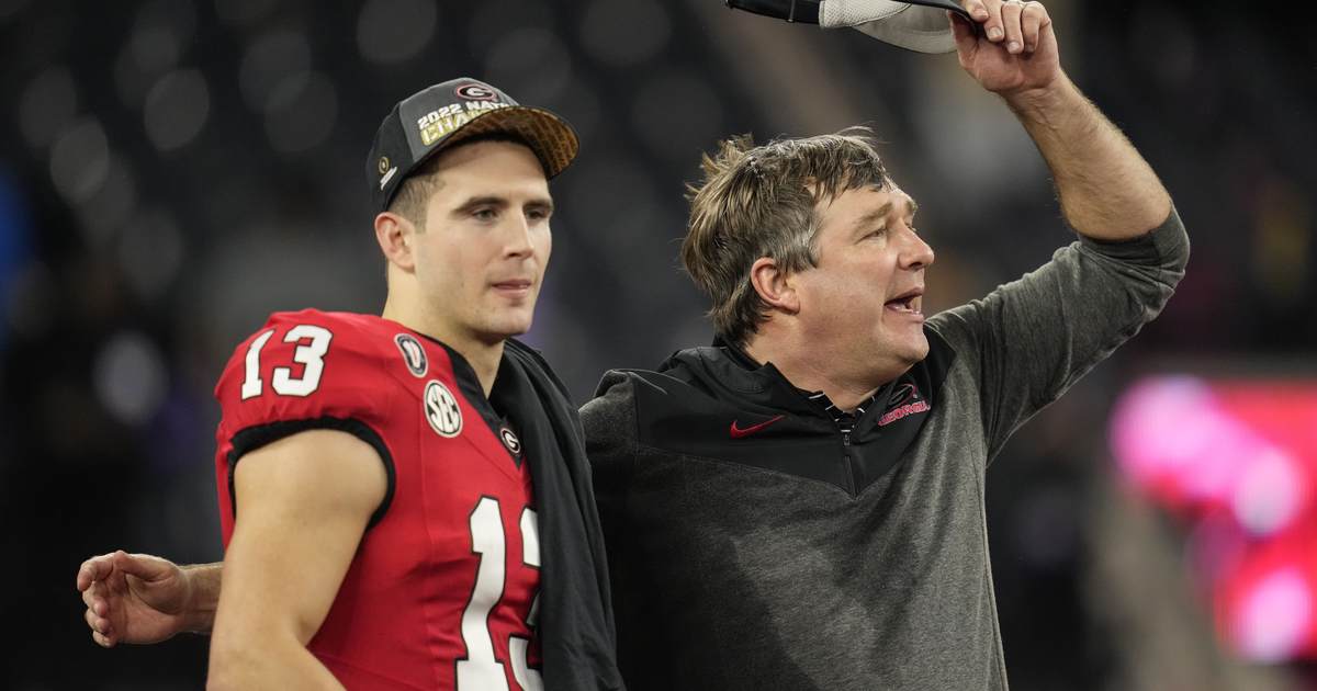 Atlanta Journal-Constitution Fires Reporter, Issues Corrections After Irresponsible Story About the University of Georgia - Vimarsana News