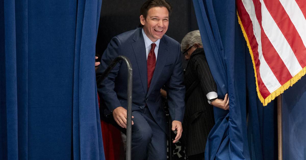 Suddenly, Life is Good Again for Ron DeSantis, Shadow Campaigner - Vimarsana News