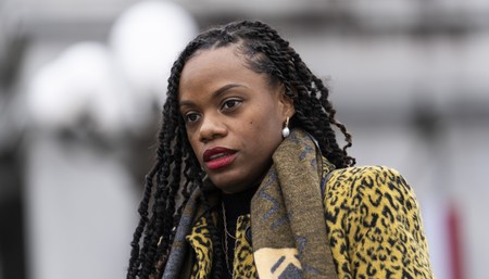 Hakeem Jeffries Continues to Back Antisemites in Congress