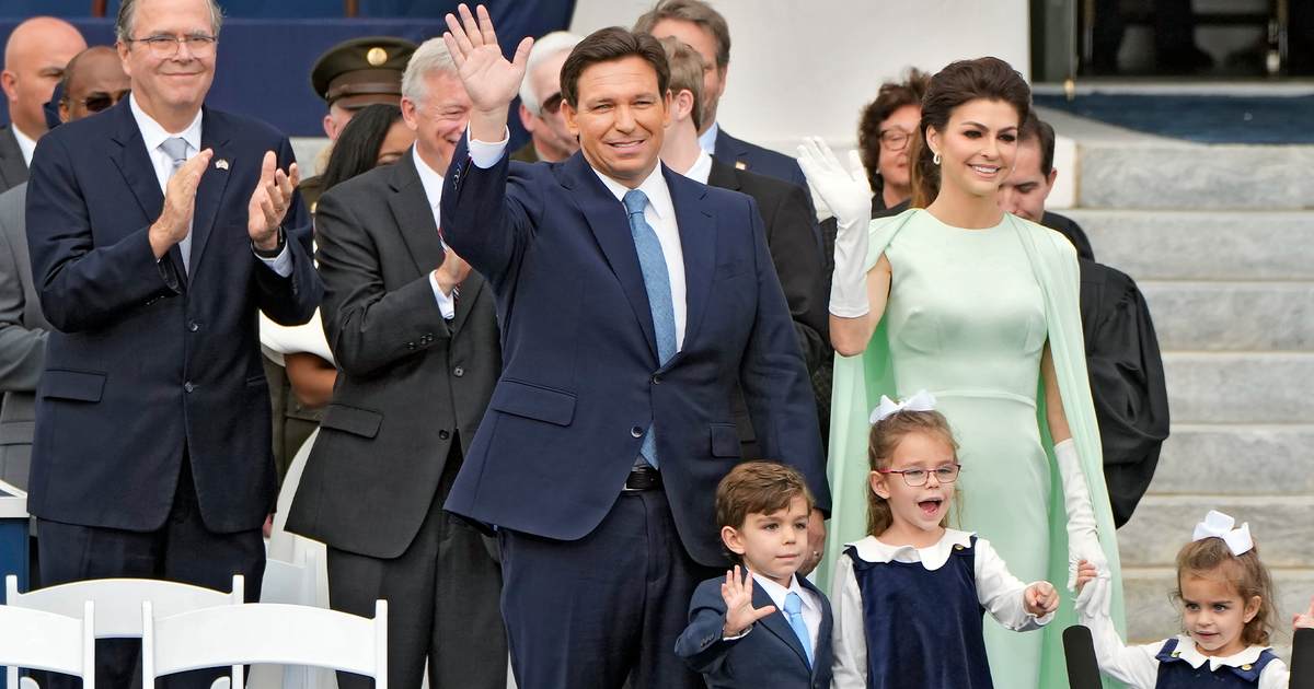 Can DeSantis 'Deprogram' Blue States? - Vimarsana News