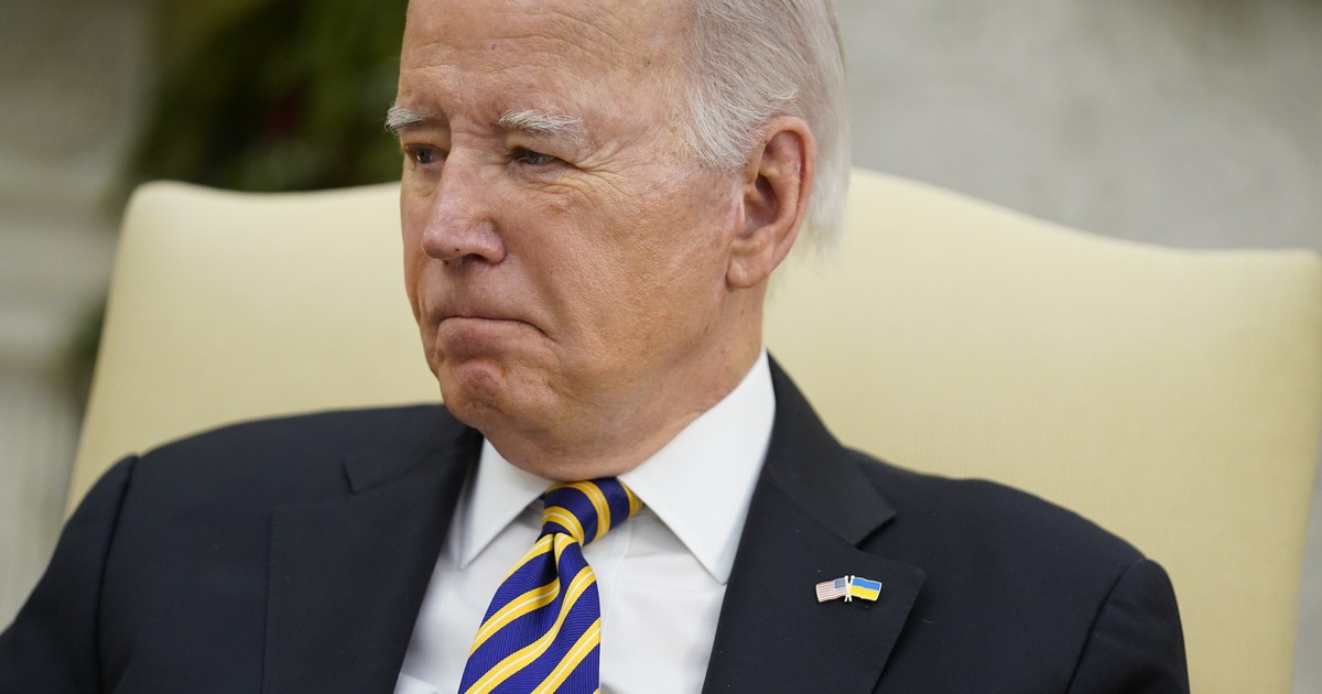 Small City in Wisconsin Begs Biden for Help with Migrants - Vimarsana News