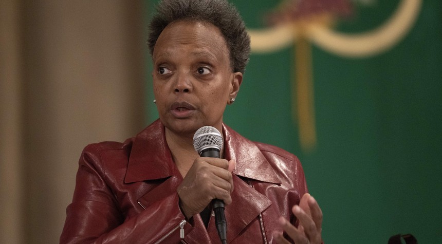 Chicago's soon-to-be-former Mayor Lightfoot ignores shooting during youth riots