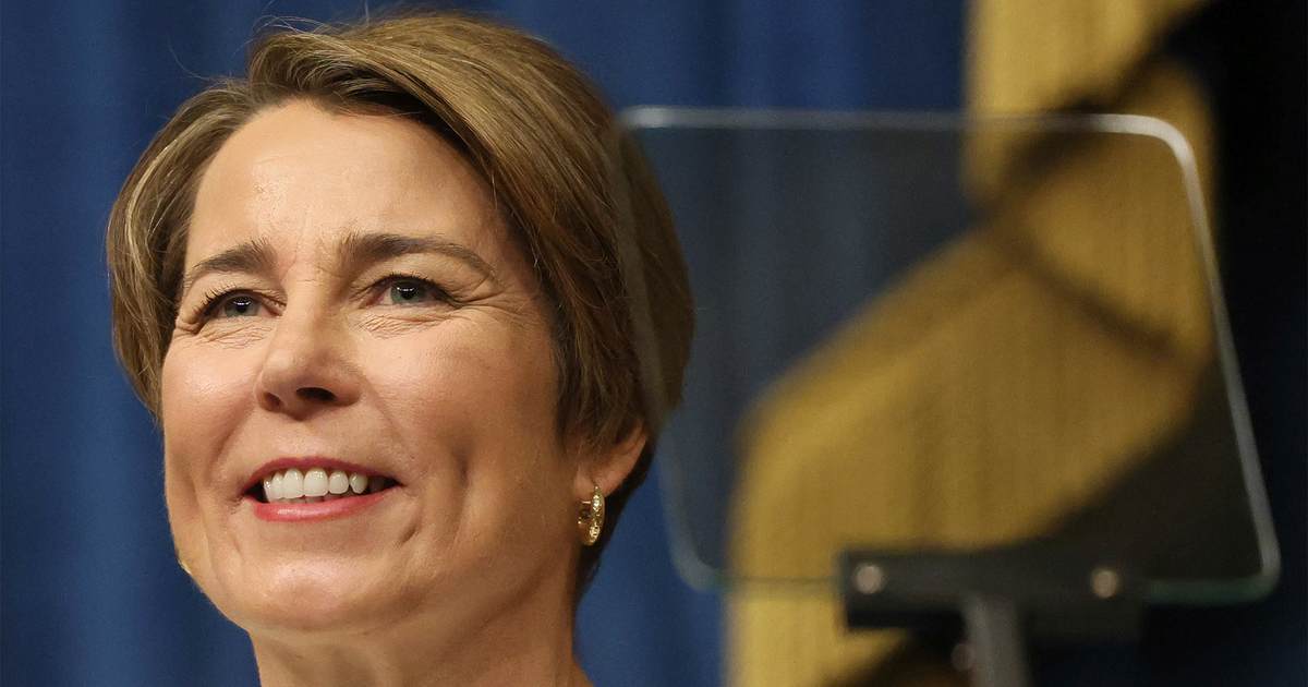 Democrat Governor Takes Recreation Center Away from Poor Black Kids to Give Shelter to Illegal Aliens - Vimarsana News