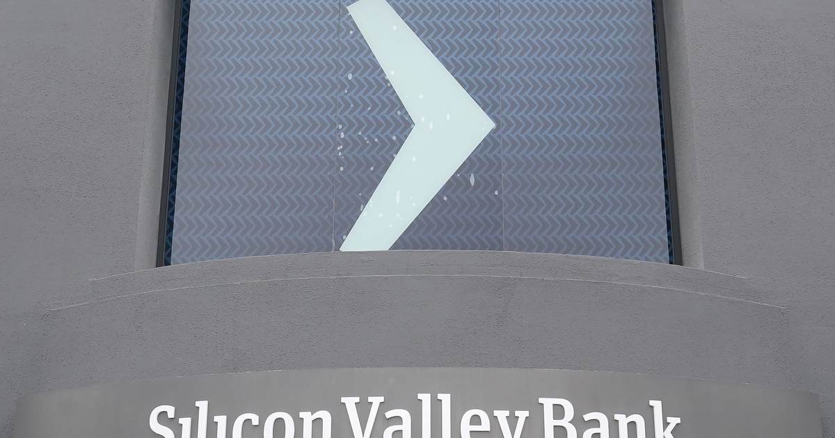Silicon Valley Bank Spent $74 Million on Black Lives Matter and Social Justice Causes - Vimarsana News