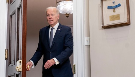 Is Joe Biden intentionally tanking his own approval ratings?