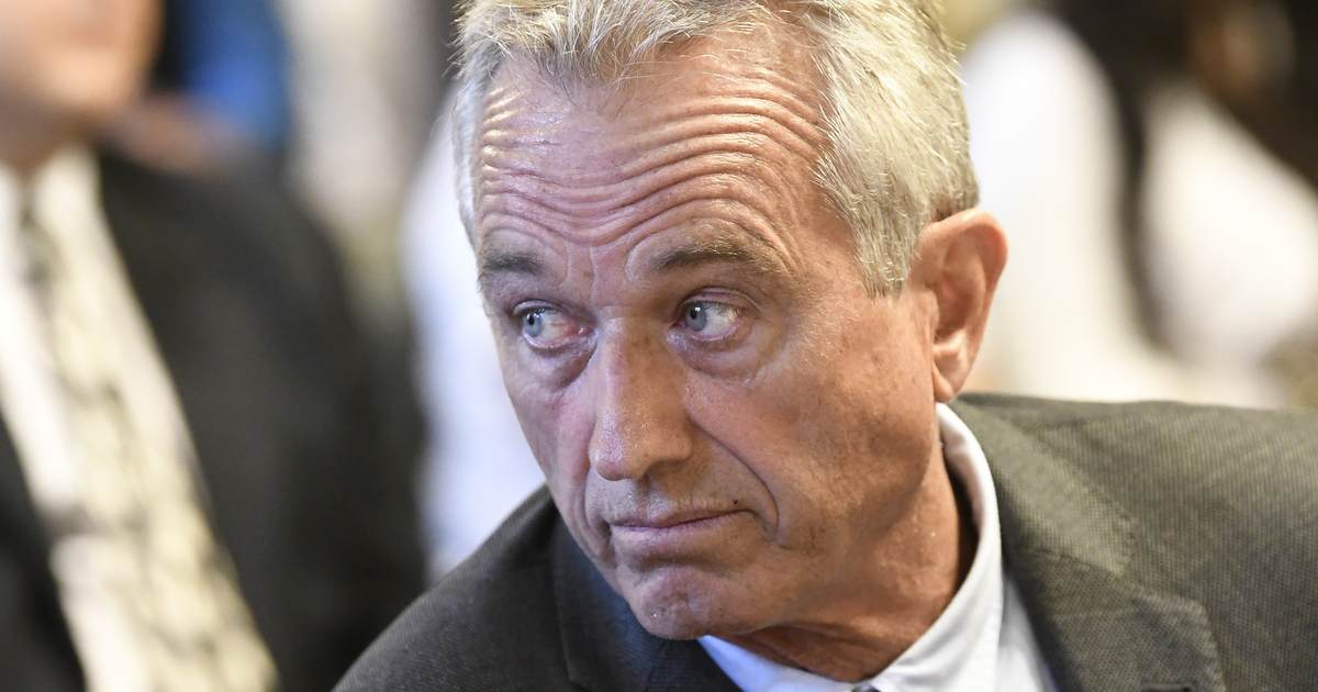 Tinfoil Haturday: How RFK Jr. Could Save the Republic and Avenge His Father and Uncle - Vimarsana News