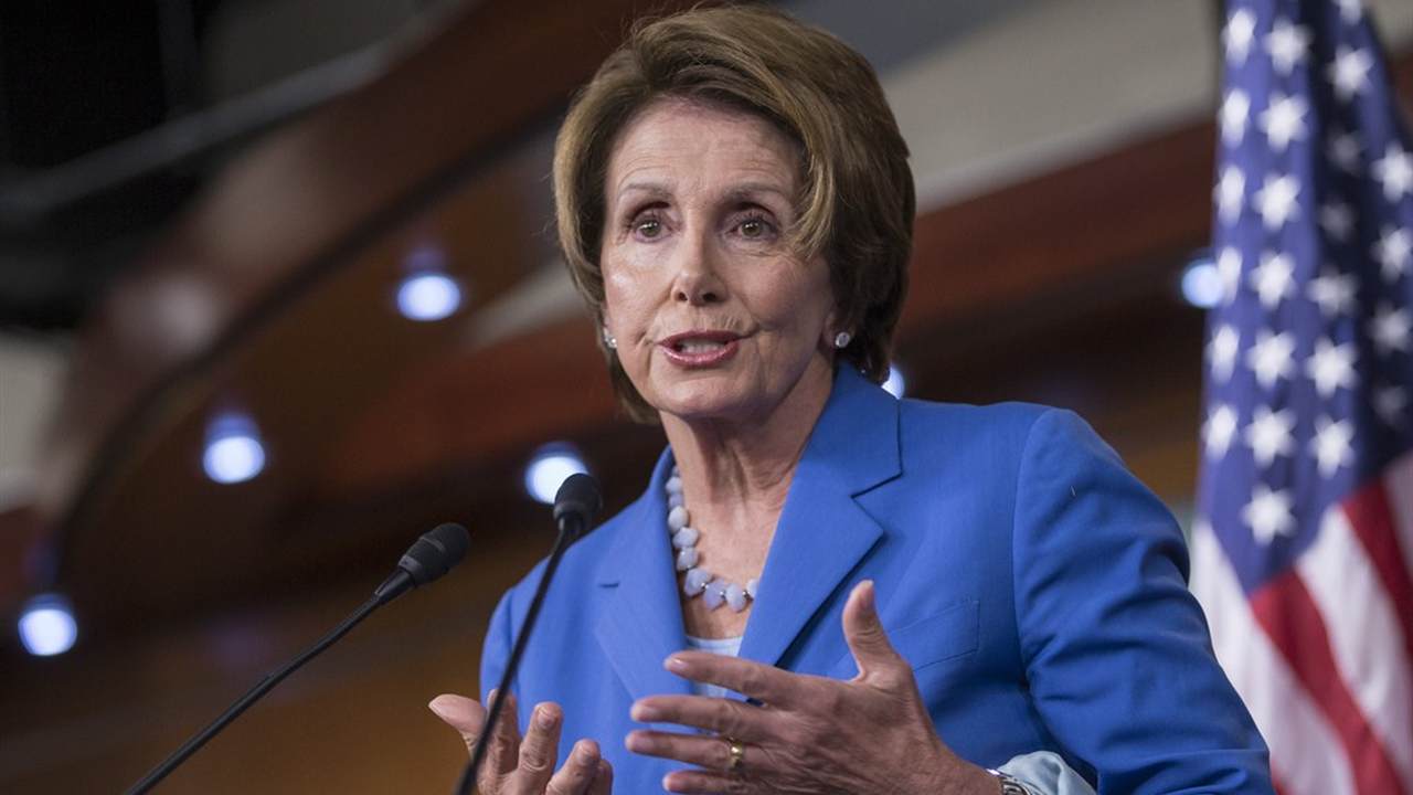 pelosi-is-an-asshole-girls-doing-contortions-in-the-noode