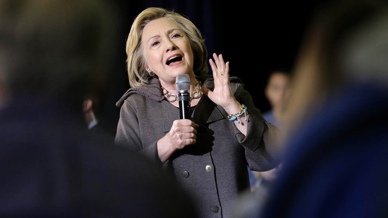Hillary I m Not Lying So The Benghazi Families Must Be