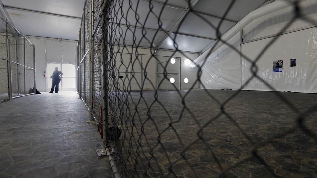 House Dem Has a Problem With DHS's New Photos of Empty Migrant Facility - Vimarsana News