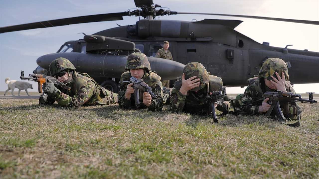 Women in Combat: The Bottom Line - Vimarsana News