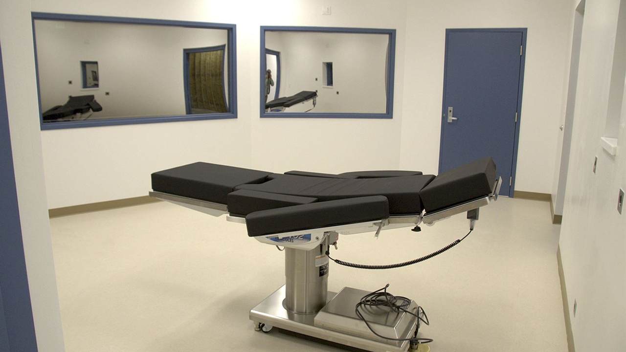 Federal Executions Delayed to June 8 to Allow for Appeal 
