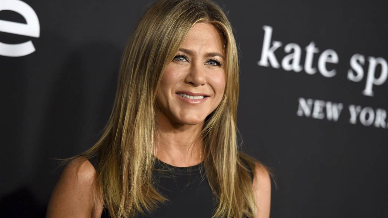 Woke Mob Doesn't Find Jennifer Aniston's COVID Humor Very Funny