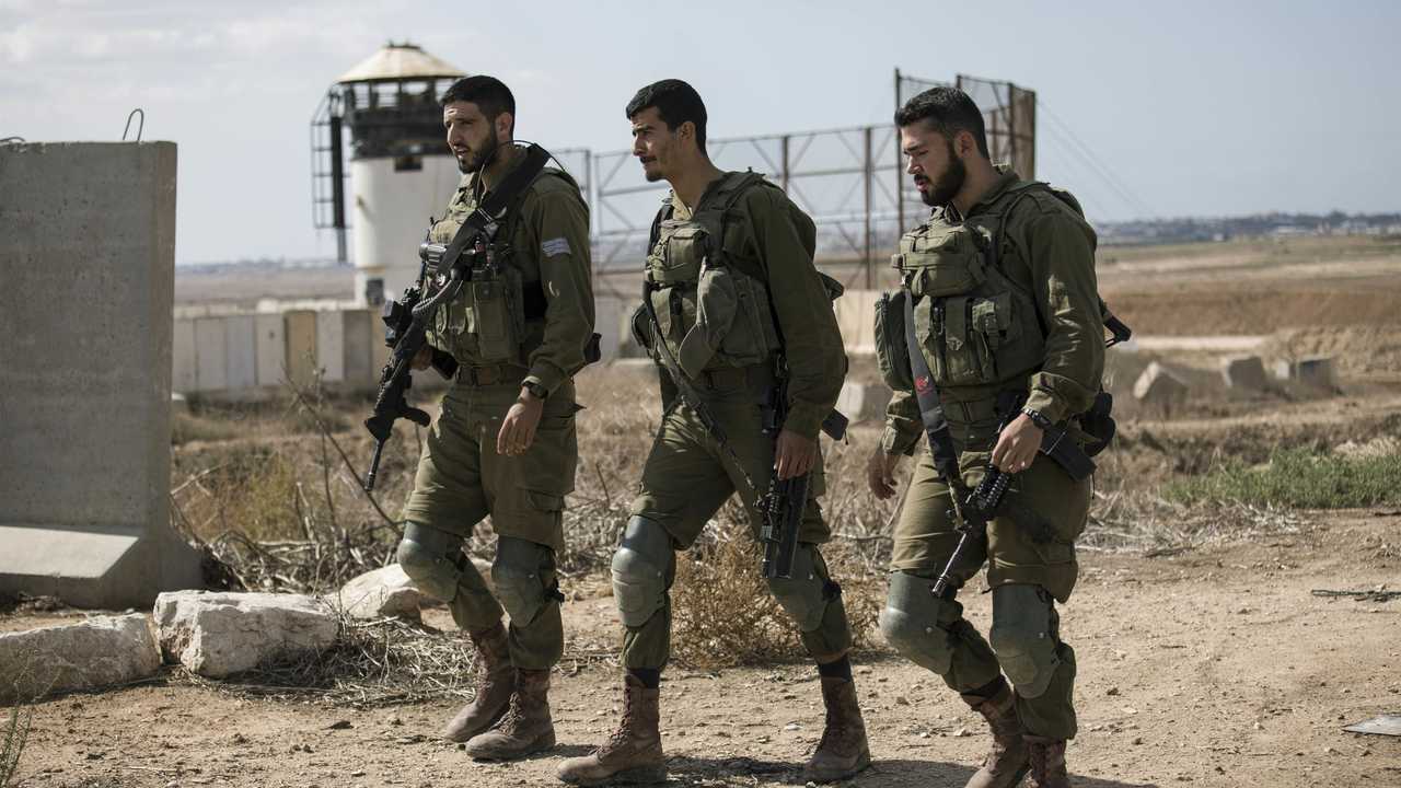 Warm Love and Hot Soup for Israeli Soldiers - Vimarsana News