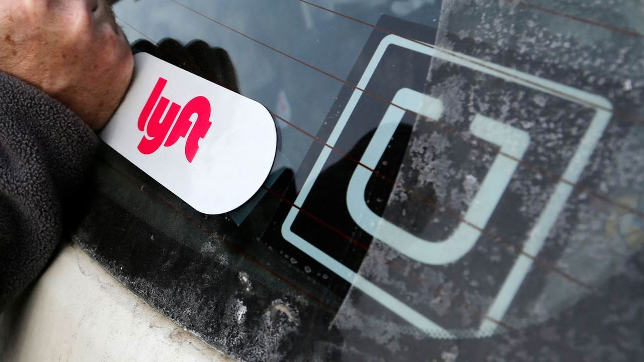 Uber, Lyft Vow to Cover Legal Fees of Drivers Sued Under Texas Abortion Law - Vimarsana News